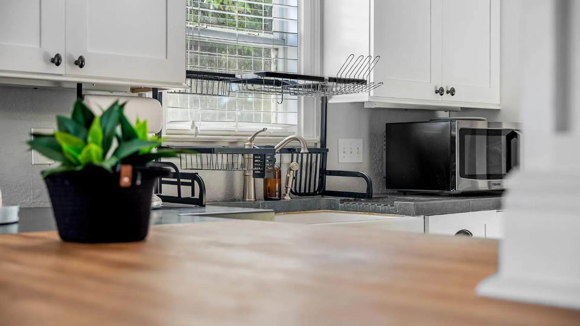 Tiny Home - 3 Mi To Downtown & Winter Park オーランド 0*,
